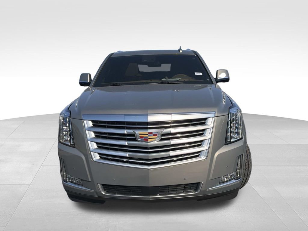 Used 2019 Cadillac Escalade ESV Platinum AWD/4WD image 8
