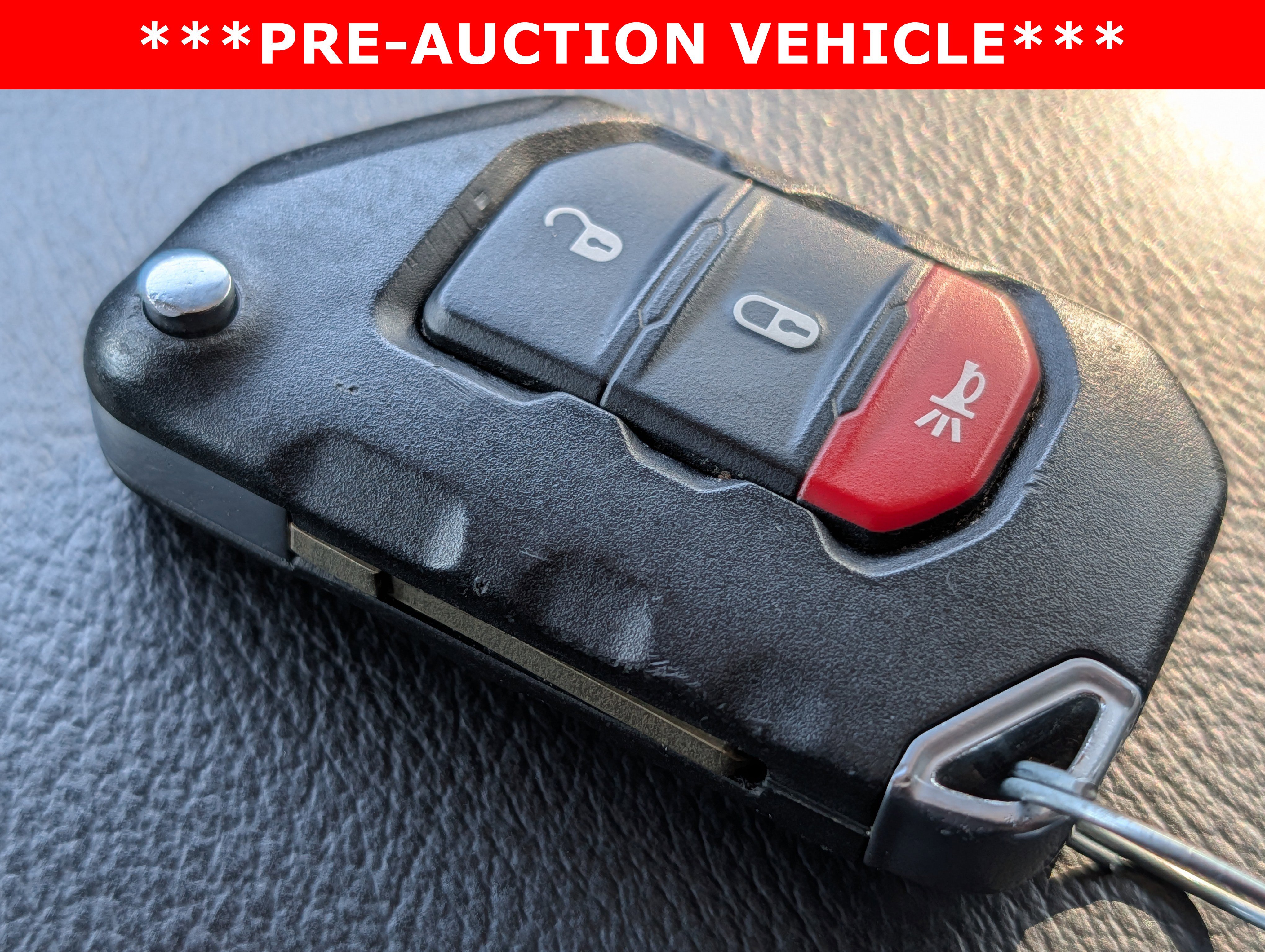Used 2019 Jeep Wrangler Unlimited Sahara AWD/4WD image 34
