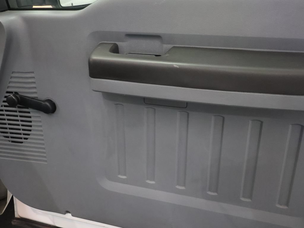 Used 2016 Ford F250 XL RWD image 11