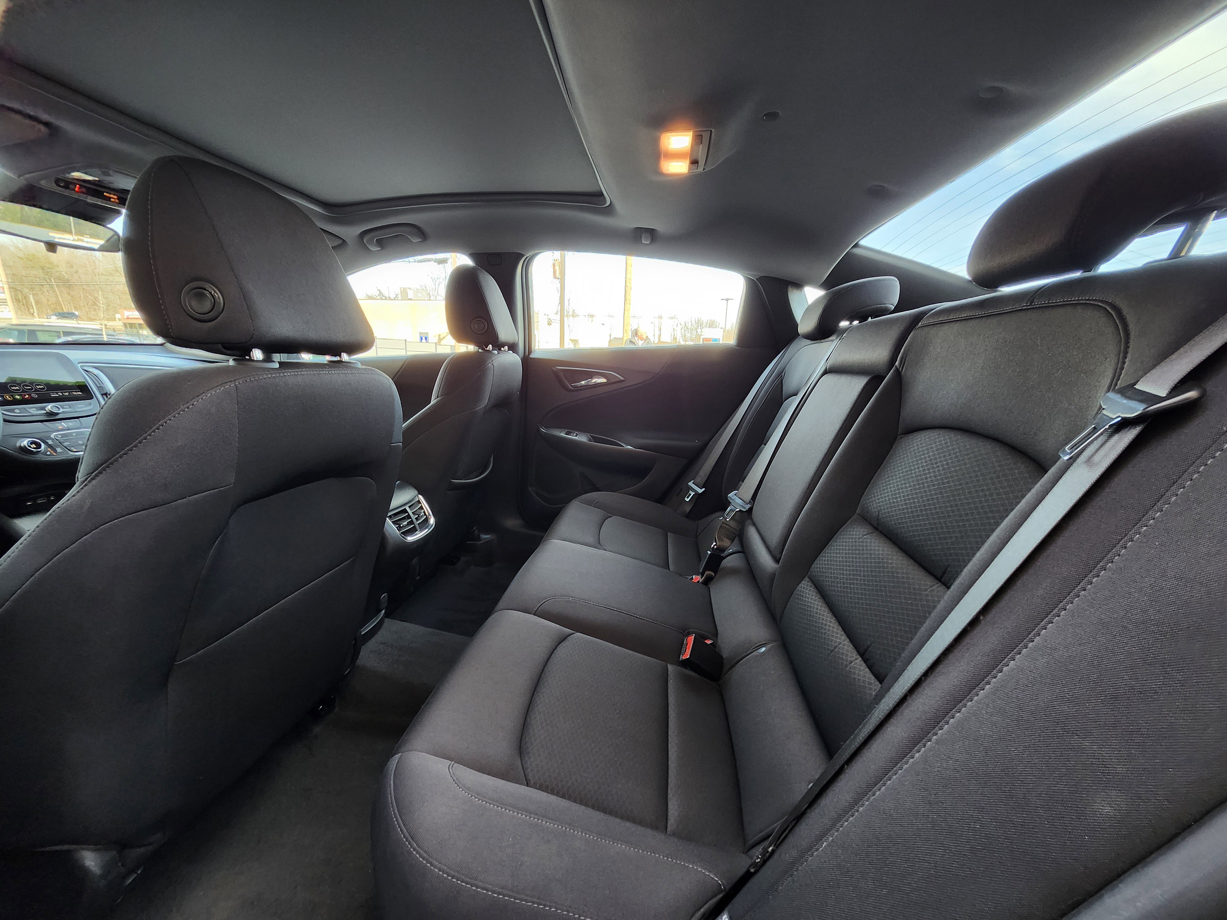 Used 2024 Chevrolet Malibu LT image 22