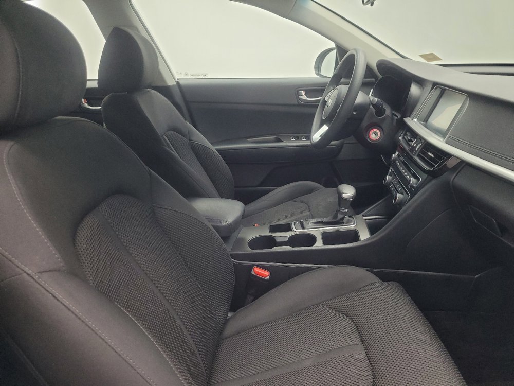 Used 2020 Kia Optima LX image 21