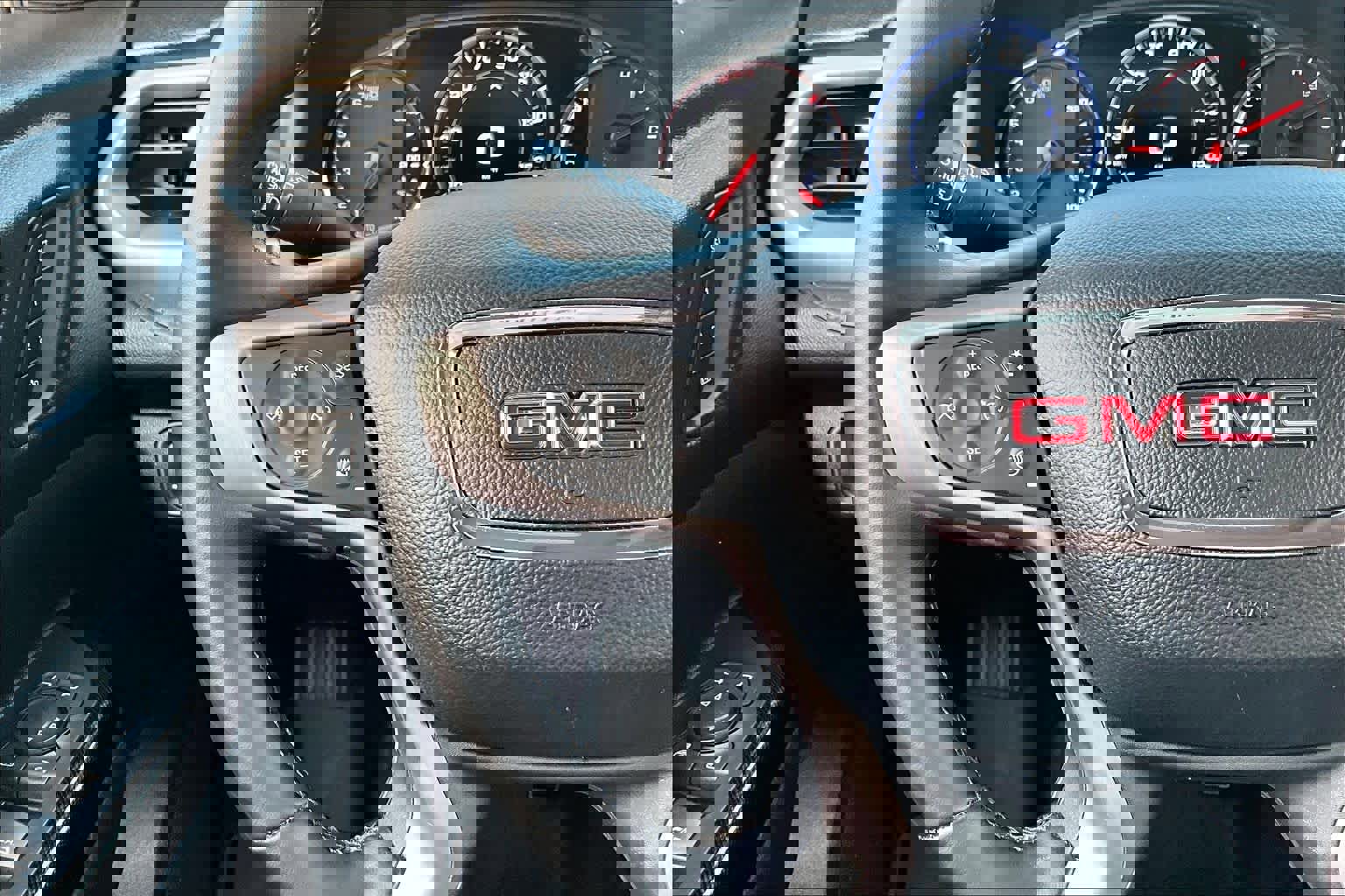 Used 2023 GMC Acadia AT4 w/ Technology Package image 24