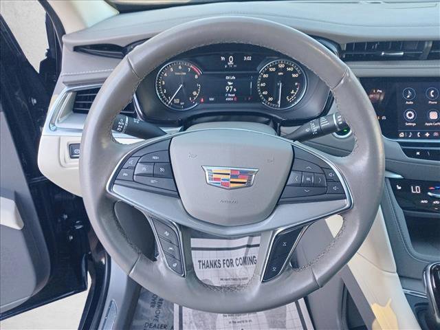 Used 2021 Cadillac XT5 Premium Luxury w/ LPO, Floor Liner Package image 17