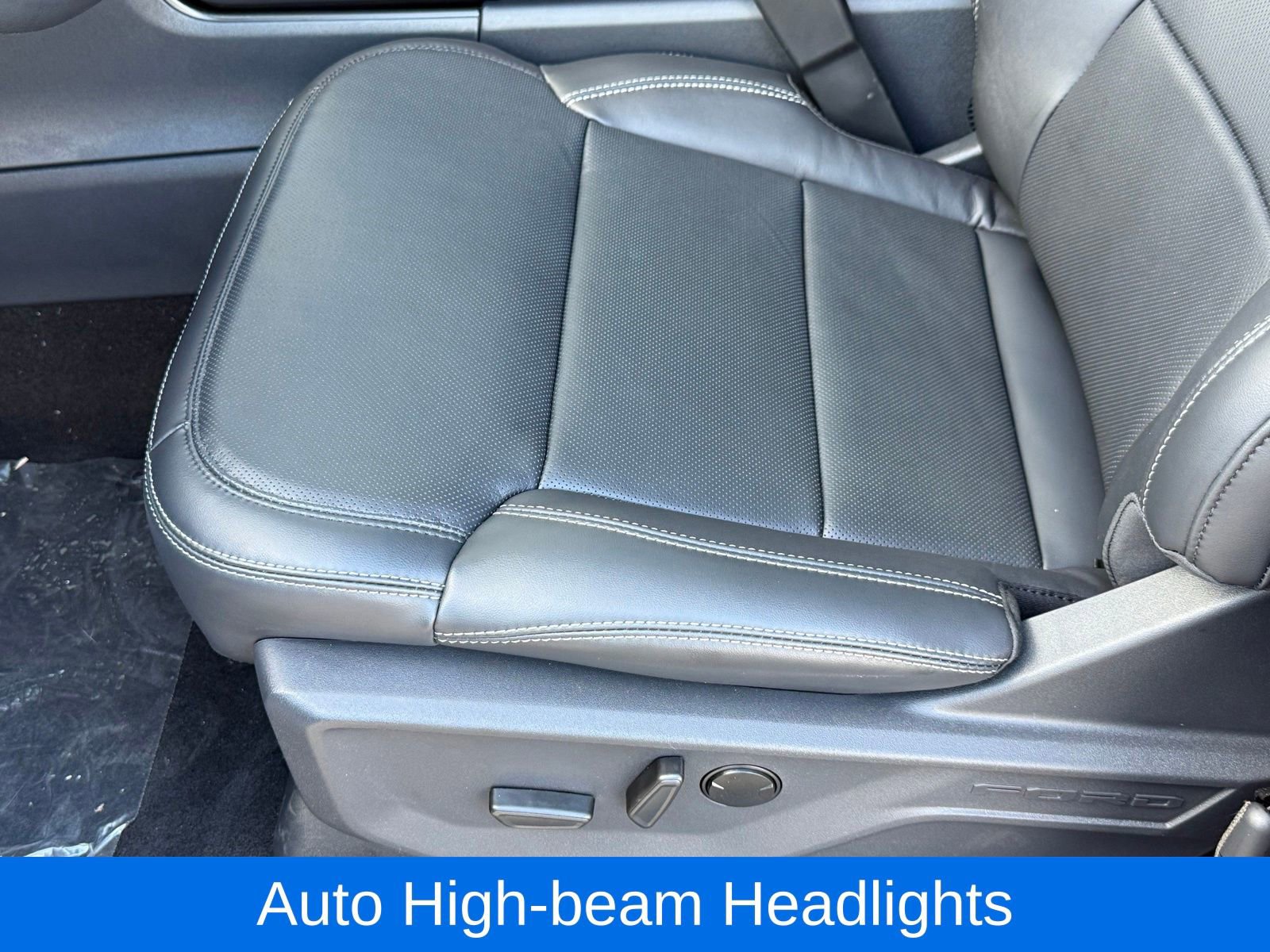 Used 2025 Ford Expedition Max Platinum AWD/4WD image 38