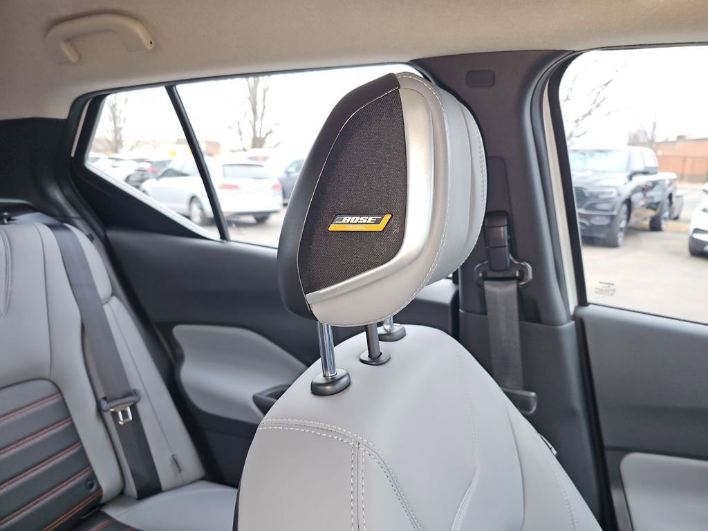 Used 2023 Nissan Kicks SR w/ SR Premium Package image 19