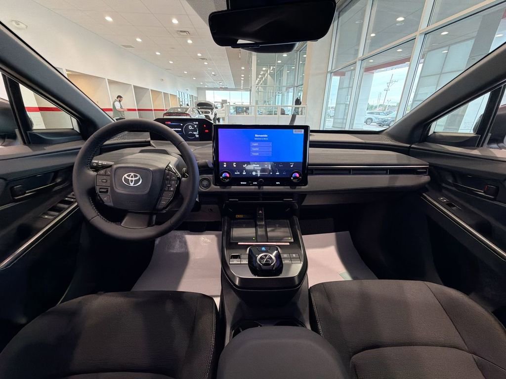New 2026 Toyota C-HR AWD/4WD image 10