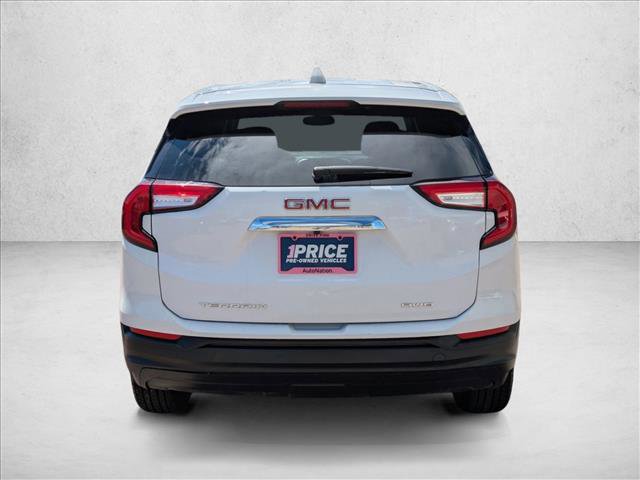 Used 2024 GMC Terrain SLE image 7