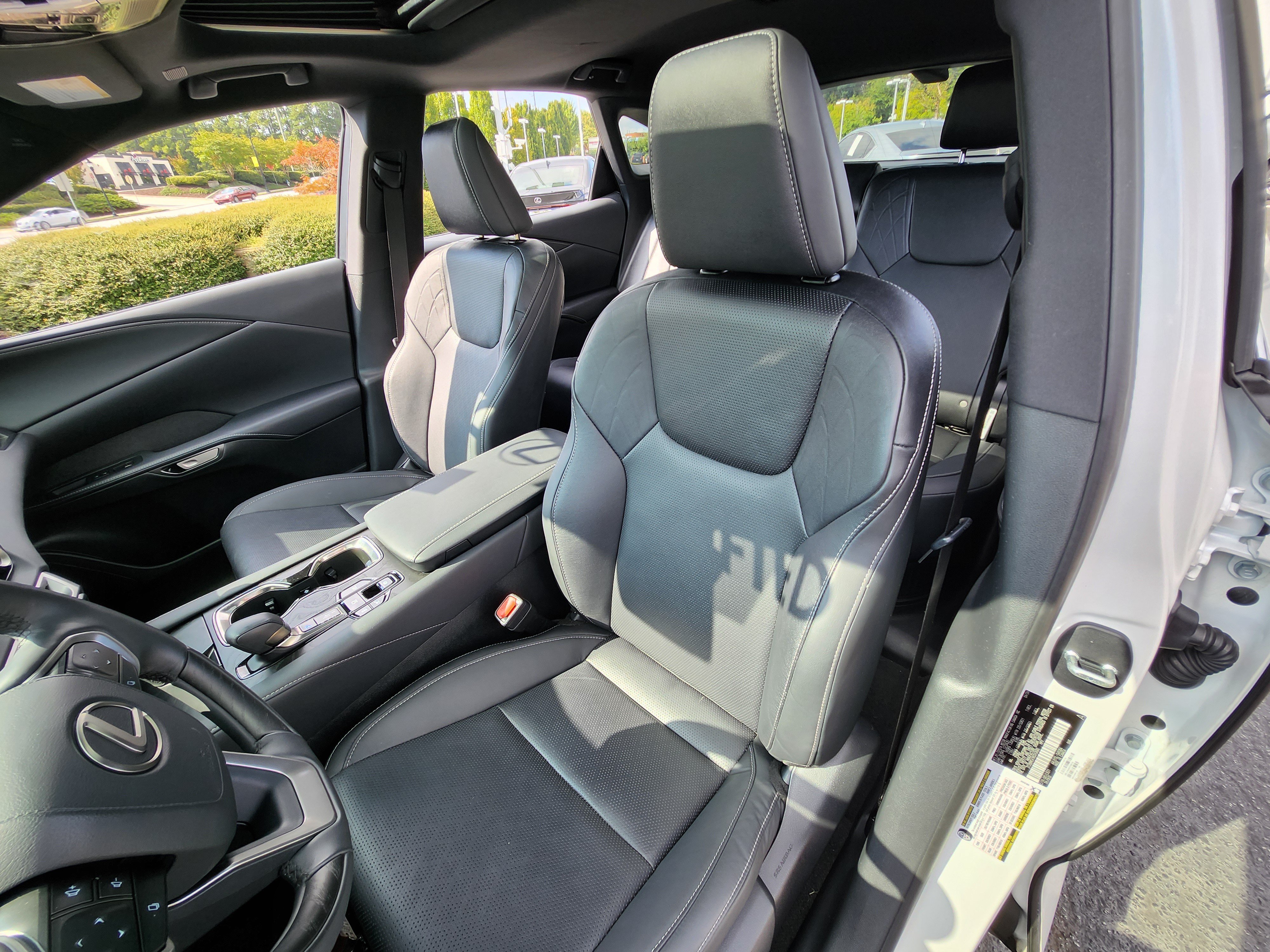 Certified 2024 Lexus RX 350 w/ Convenience Package AWD/4WD image 18