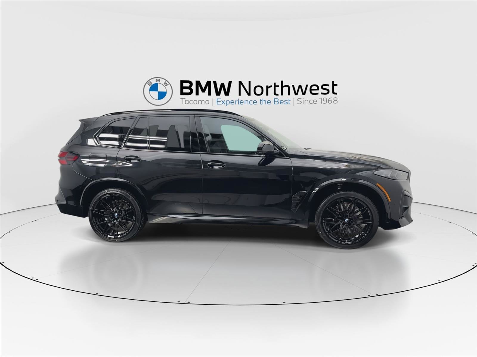 New 2026 BMW X5 M Competition w/ Executive Package image 5