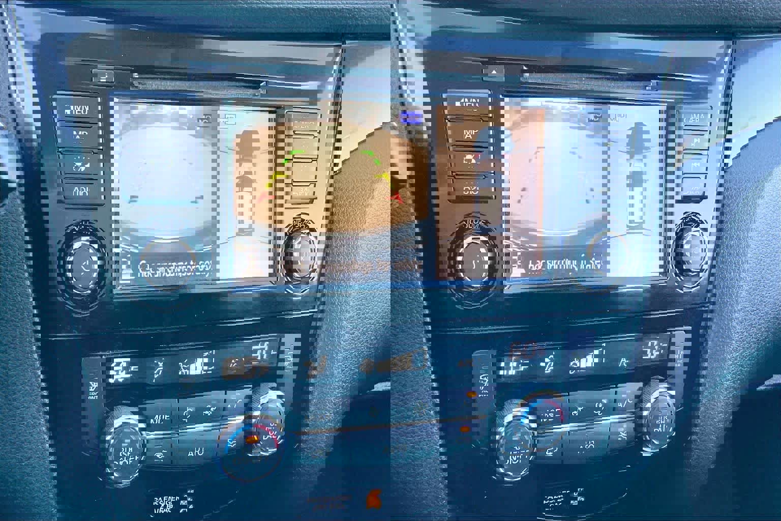 Used 2021 Nissan Rogue Sport SL image 27