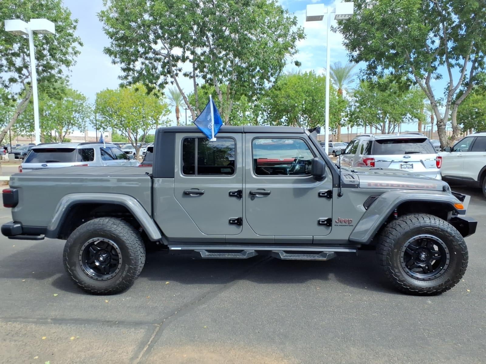 Used 2020 Jeep Gladiator Rubicon AWD/4WD image 3