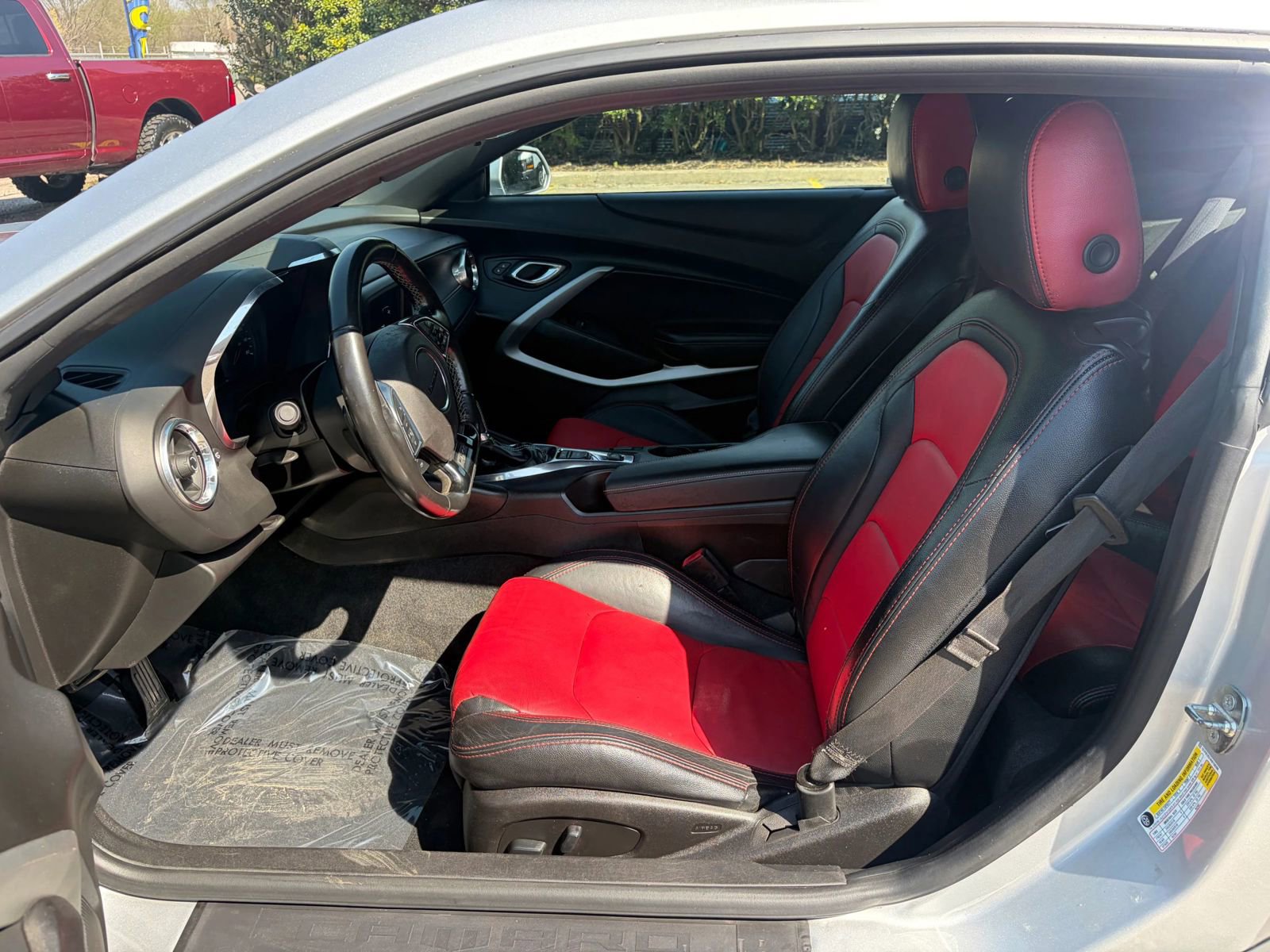 Used 2017 Chevrolet Camaro LT image 11