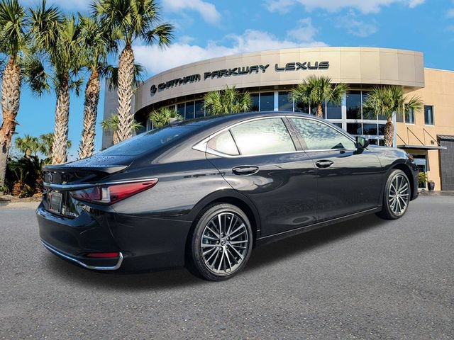Certified 2025 Lexus ES 300h w/ Premium Package FWD image 5