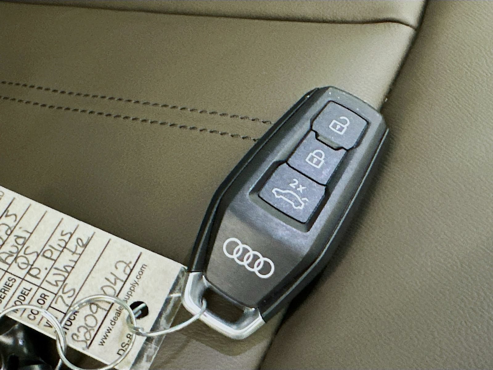 Used 2025 Audi Q5 Premium AWD/4WD image 46