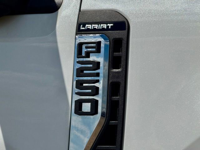 Certified 2023 Ford F250 Lariat w/ Lariat Ultimate Package image 7