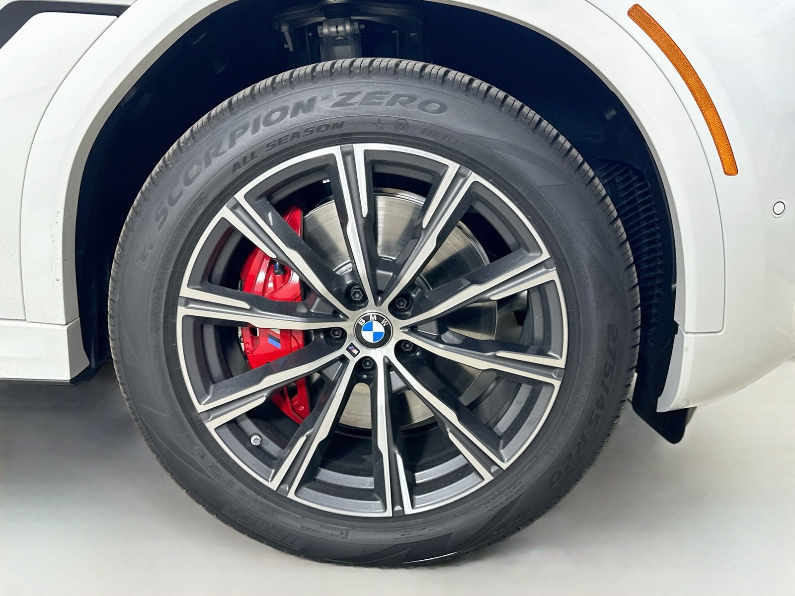 New 2027 BMW X6 xDrive40i AWD/4WD image 10