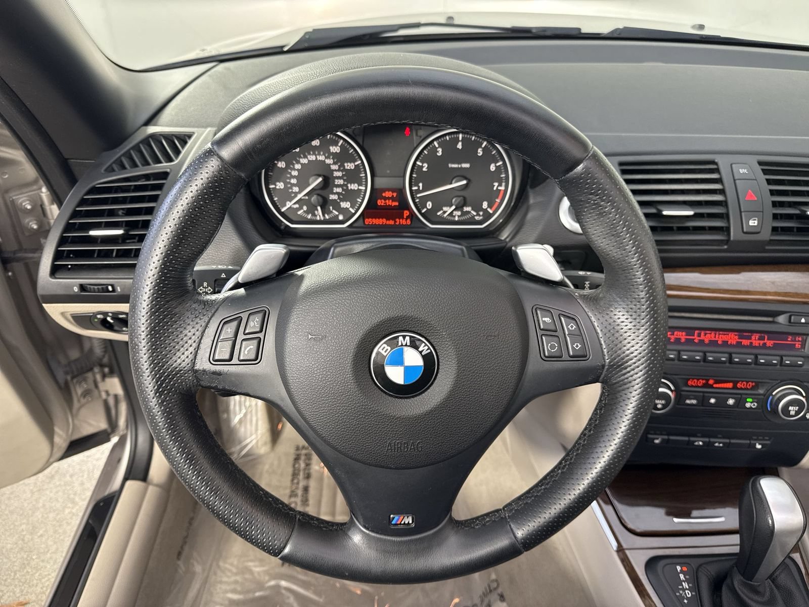 Used 2009 BMW 135i Convertible RWD image 10