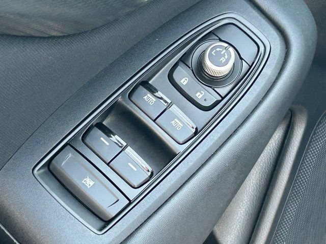 Used 2022 Subaru Outback Premium AWD/4WD image 23