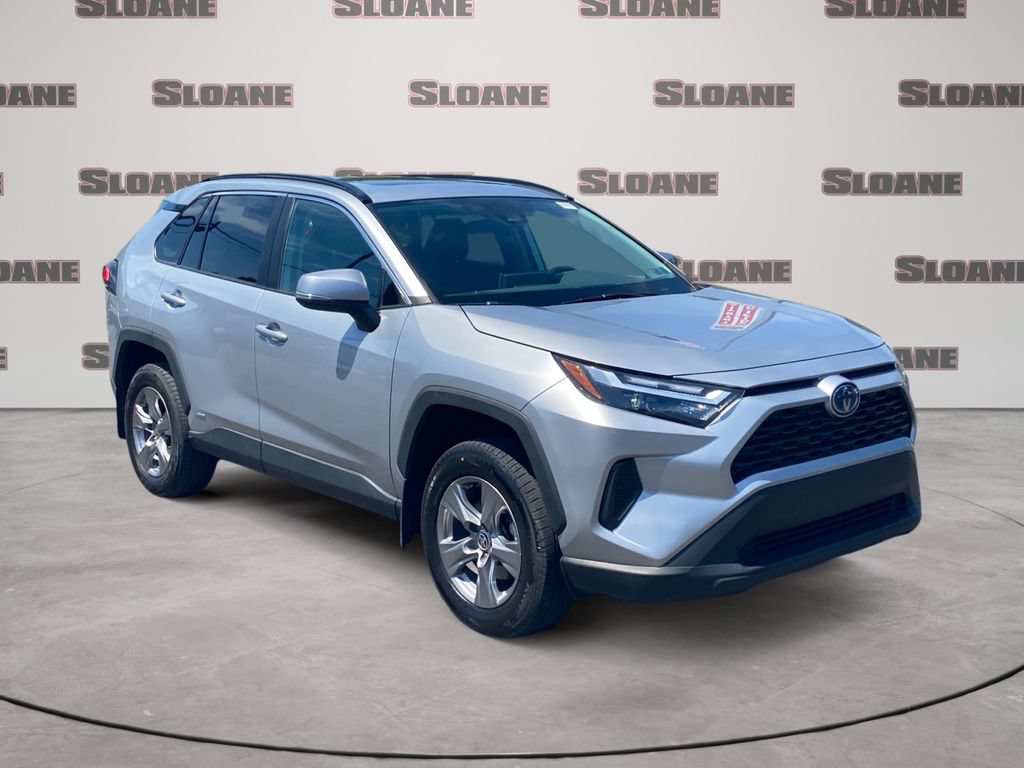 Used 2024 Toyota RAV4 XLE w/ Convenience Package AWD/4WD image 7