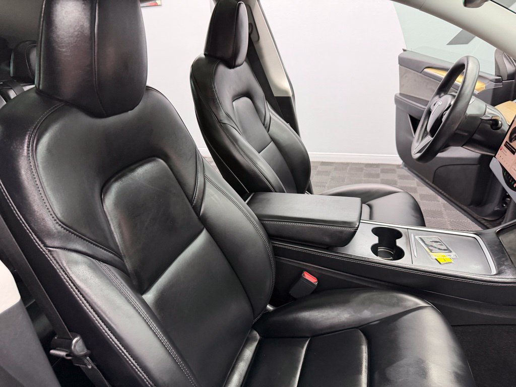 Used 2023 Tesla Model Y Long Range AWD/4WD image 48