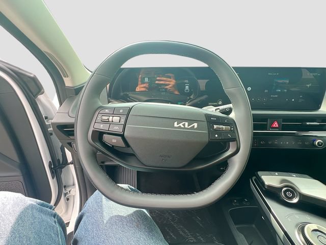 New 2026 Kia EV6 Light RWD image 11