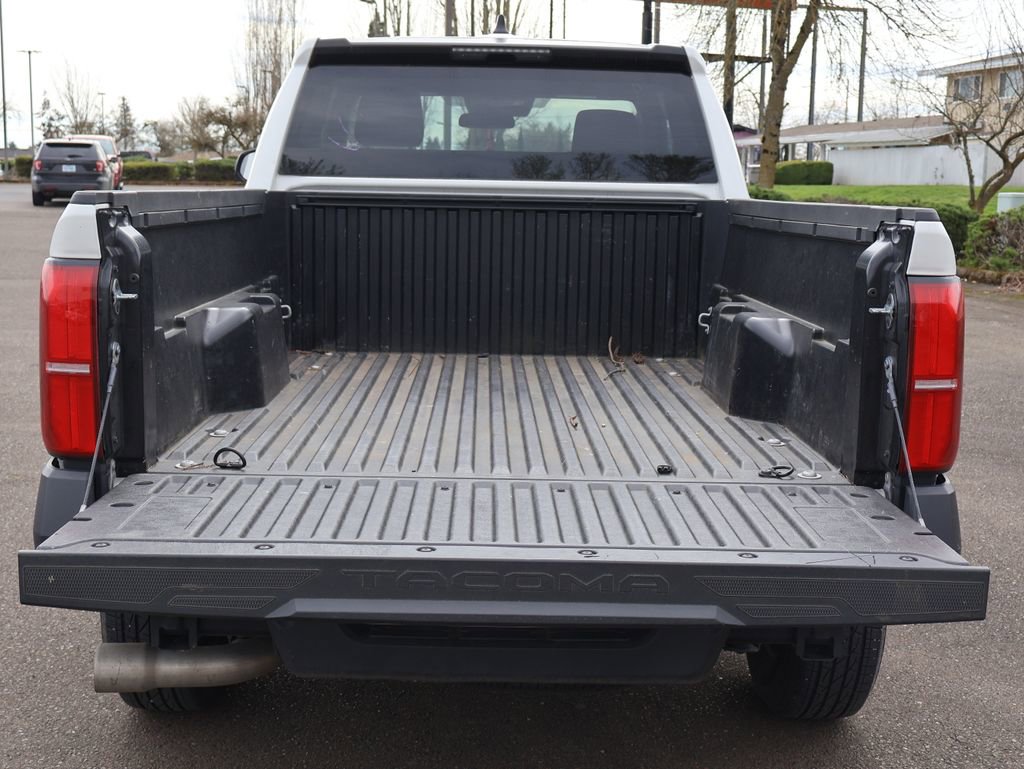 Used 2024 Toyota Tacoma SR RWD image 6