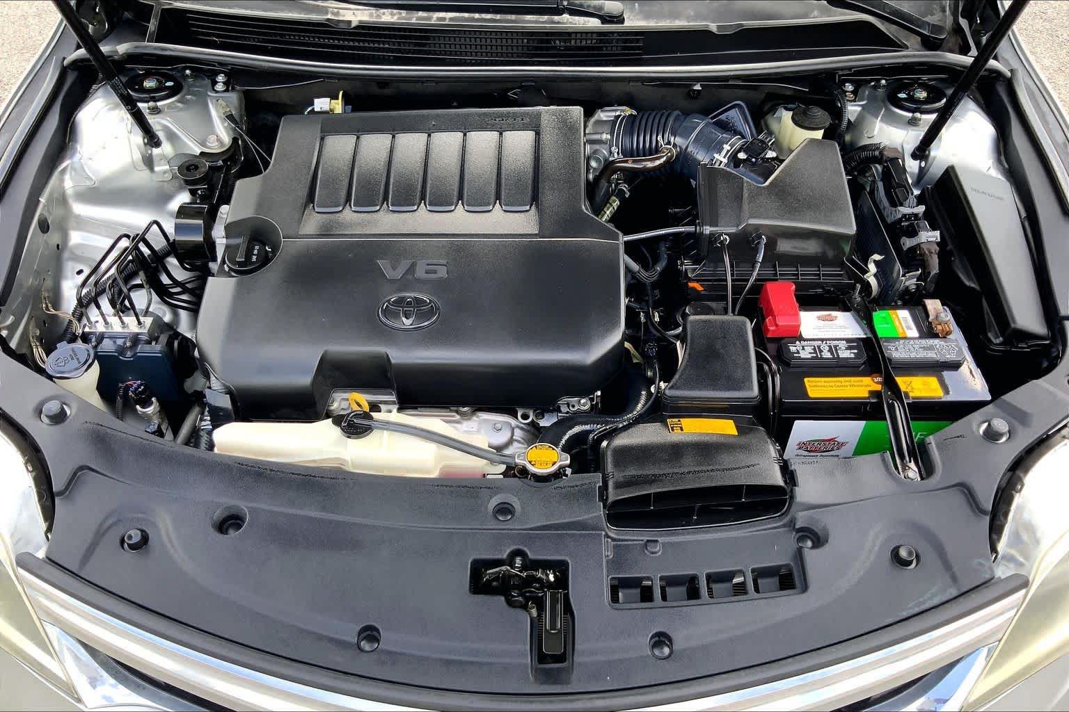 Used 2015 Toyota Avalon XLE FWD image 31