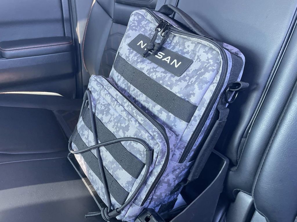 Used 2025 Nissan Frontier PRO-4X w/ Pro Premium Package image 13