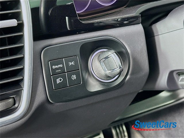 Used 2023 Porsche Cayenne Turbo image 22