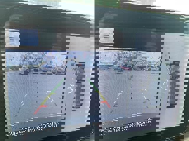 Used 2023 Ford Explorer Limited image 12