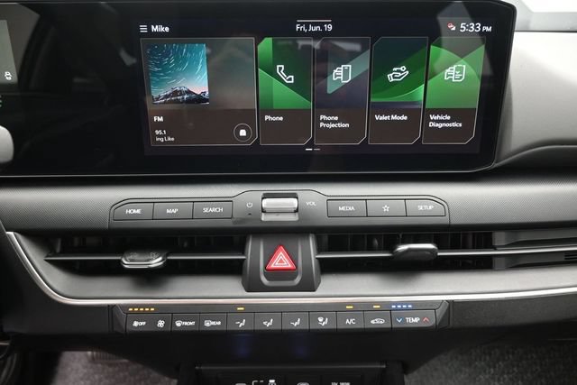 Used 2025 Kia K4 FWD image 9