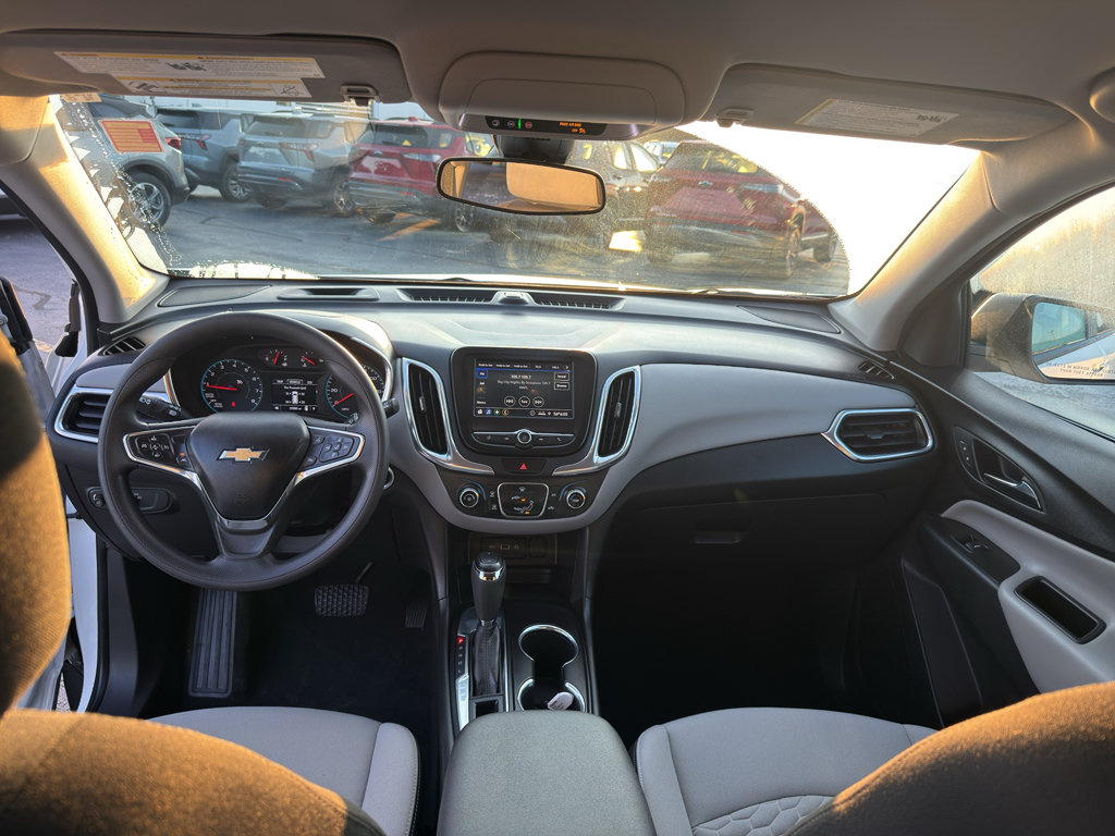 Certified 2020 Chevrolet Equinox LS w/ LS Convenience Package FWD image 27