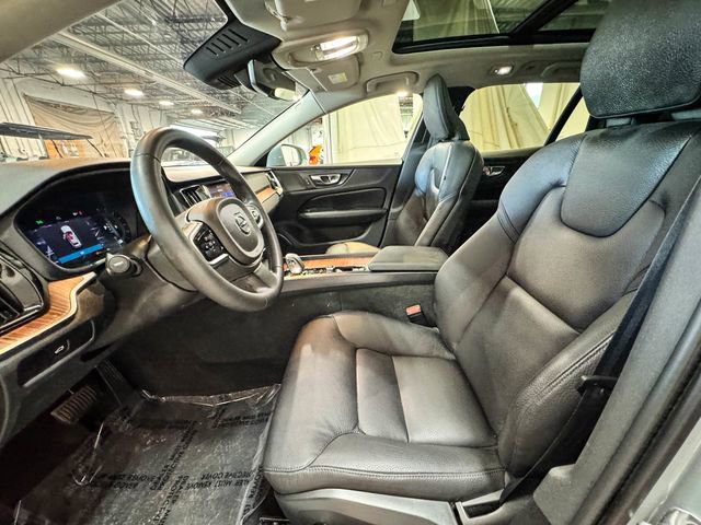 Used 2024 Volvo V60 B5 Cross Country Plus w/ Protection Package Premier image 20