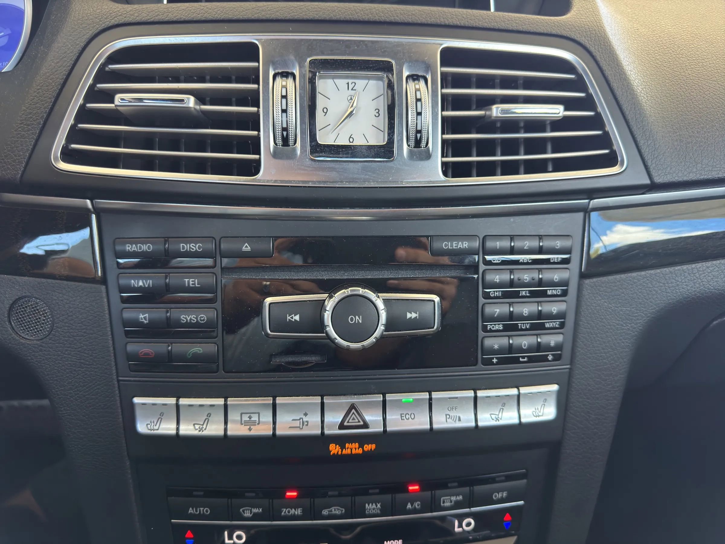 Used 2015 Mercedes-Benz E 550 Coupe w/ Premium 1 Package image 30