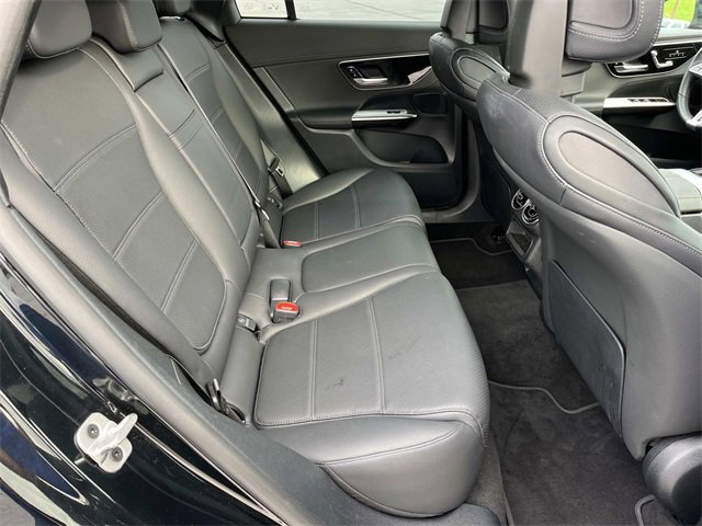 Used 2024 Mercedes-Benz GLC 300 image 23