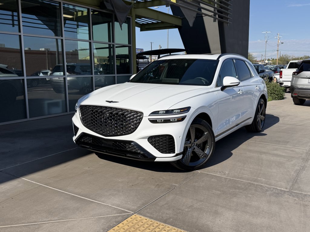 Used 2025 Genesis GV70 2.5T w/ Sport Prestige Package image 2