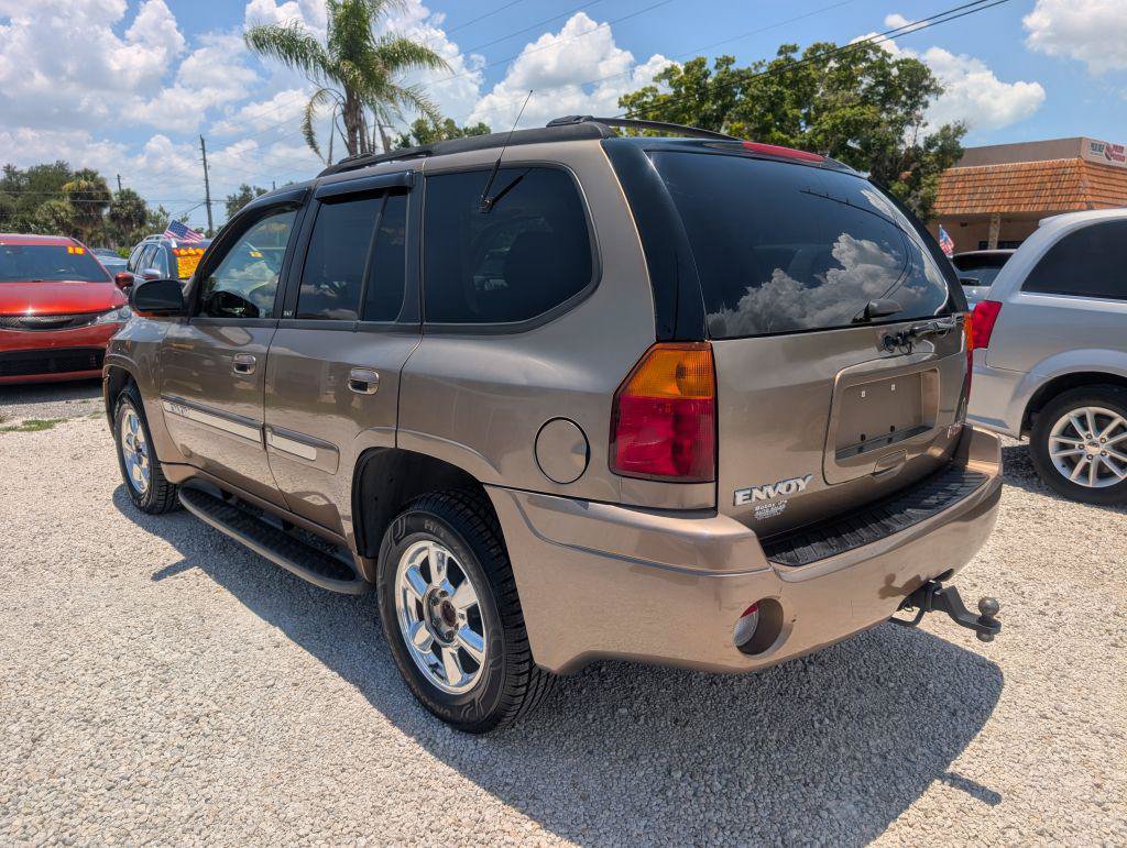 Used 2003 GMC Envoy SLT AWD/4WD image 5