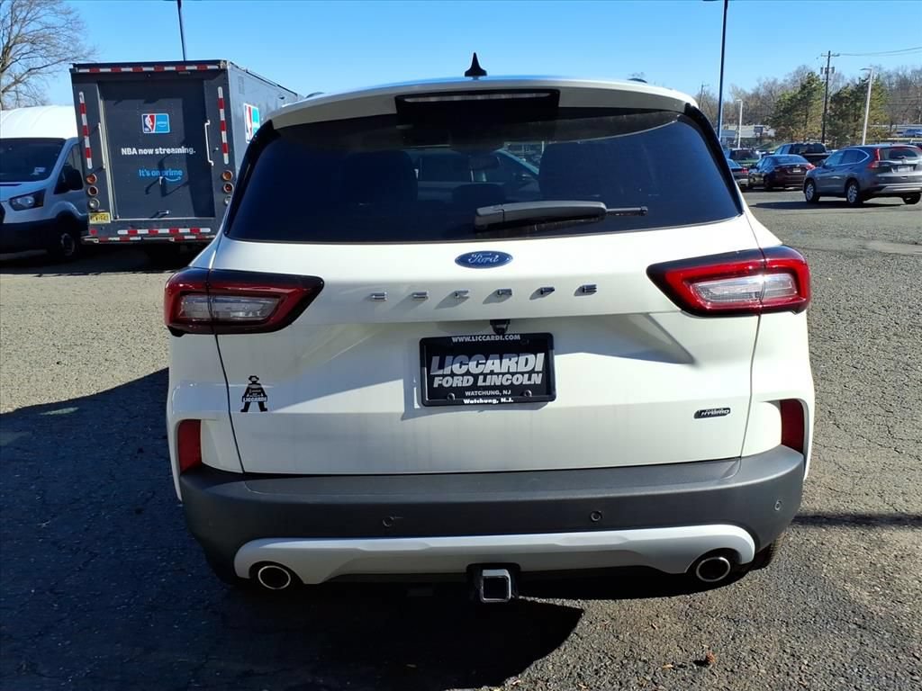 New 2024 Ford Escape SE w/ PHEV Premium Package FWD image 5
