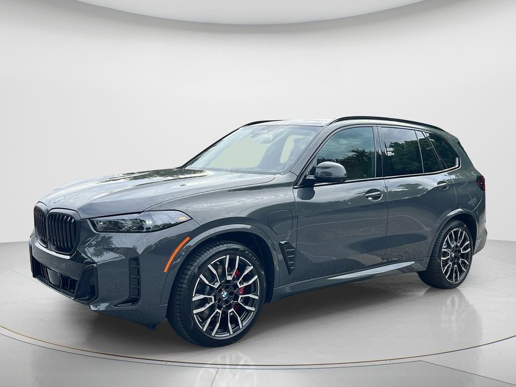 New 2026 BMW X5 xDrive50e w/ M Sport Package