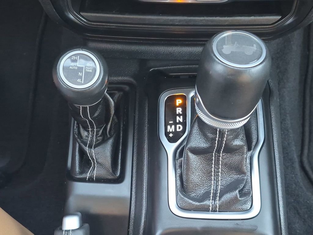 Used 2023 Jeep Wrangler Unlimited Sahara w/ Cold Weather Group image 20