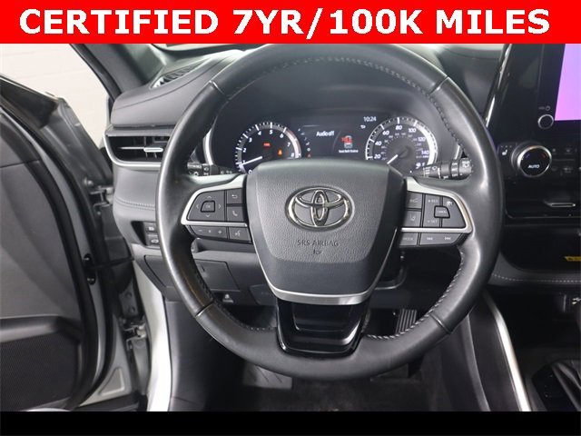Used 2023 Toyota Highlander XSE image 23