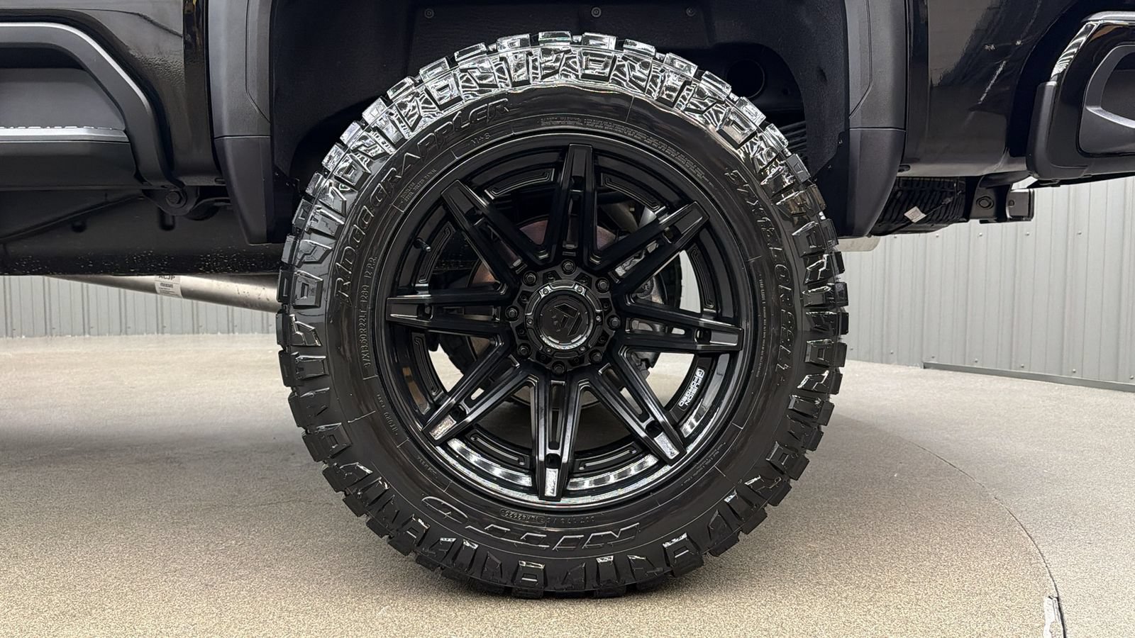 Used 2026 GMC Sierra 2500 AT4 AWD/4WD image 12