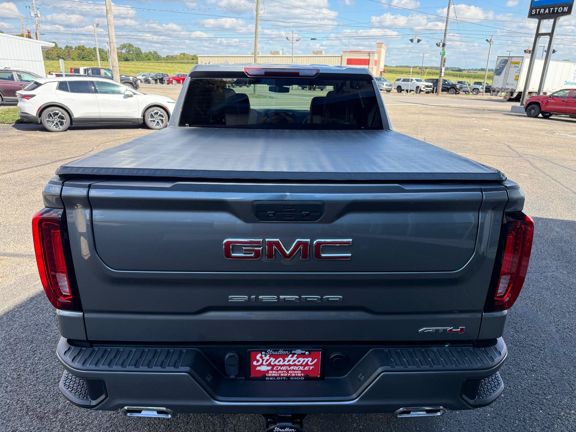 Certified 2021 GMC Sierra 1500 AT4 AWD/4WD image 8