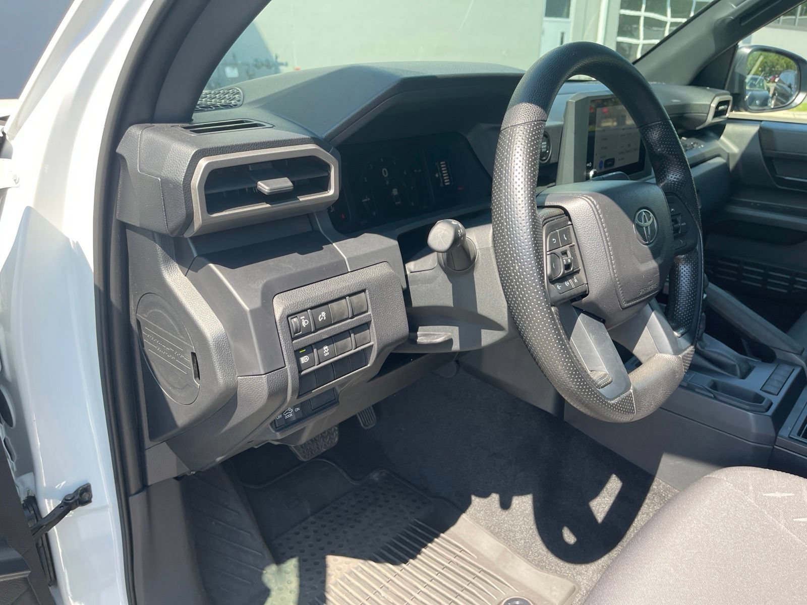 Used 2025 Toyota Tacoma SR w/ Towing Package RWD image 25