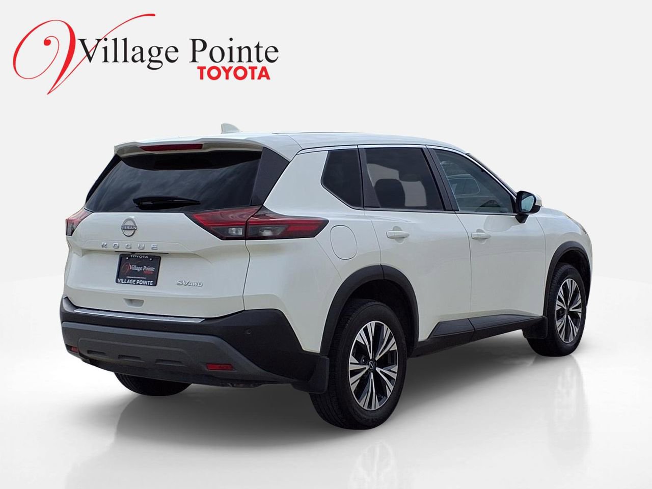 Used 2023 Nissan Rogue SV image 7