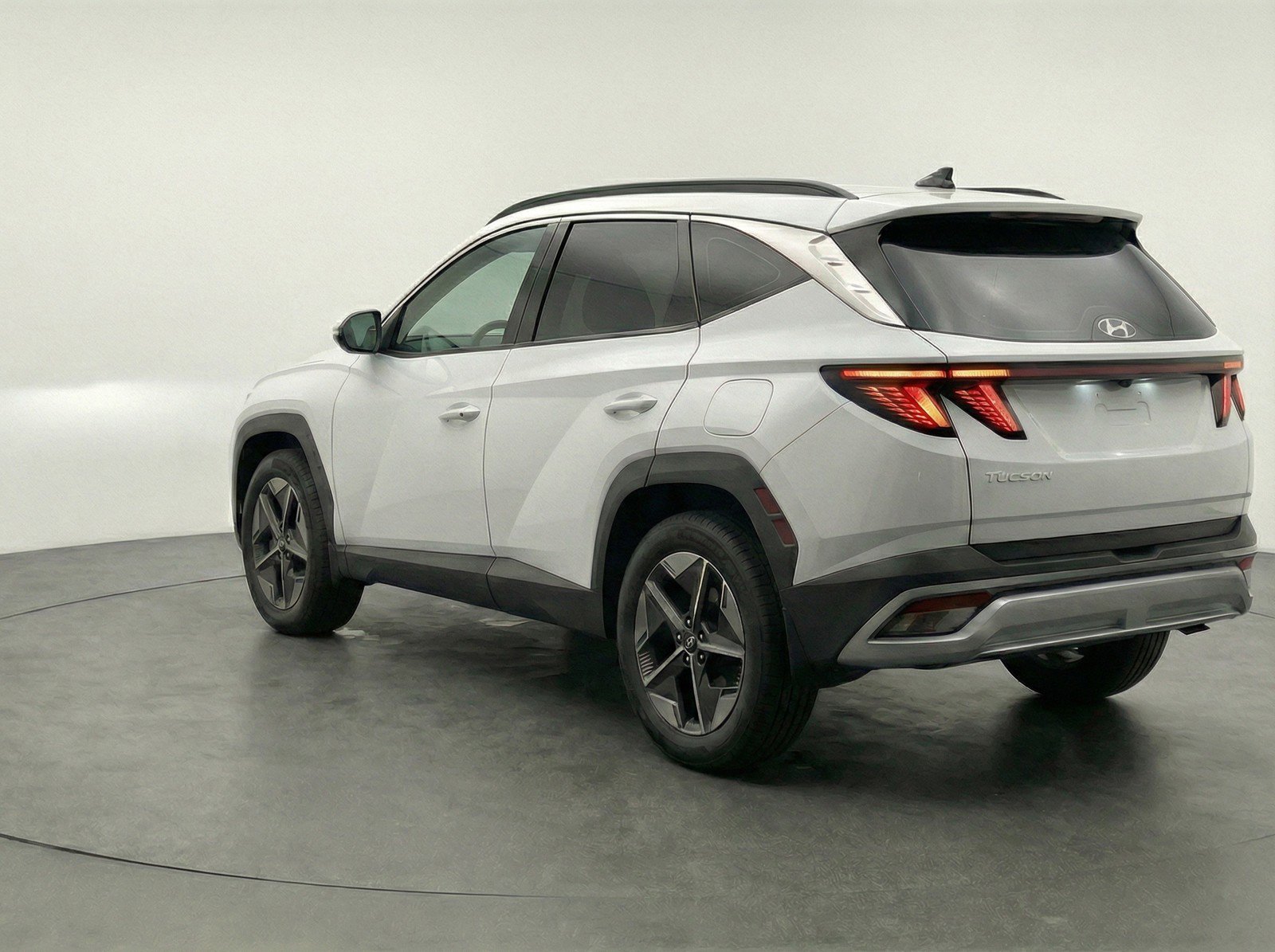 Used 2025 Hyundai Tucson SEL AWD/4WD image 6