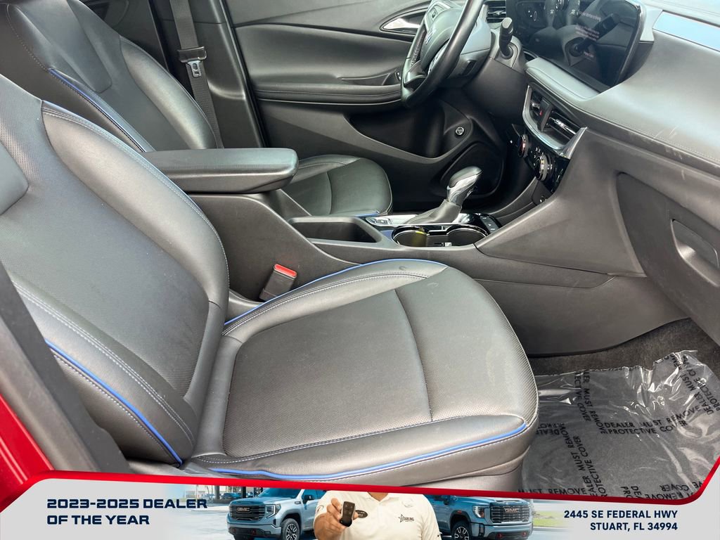 Used 2025 Buick Encore GX Sport Touring w/ Advanced Technology Package image 19
