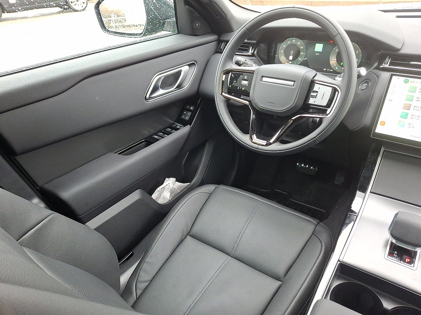 New 2026 Land Rover Range Rover Velar S image 12