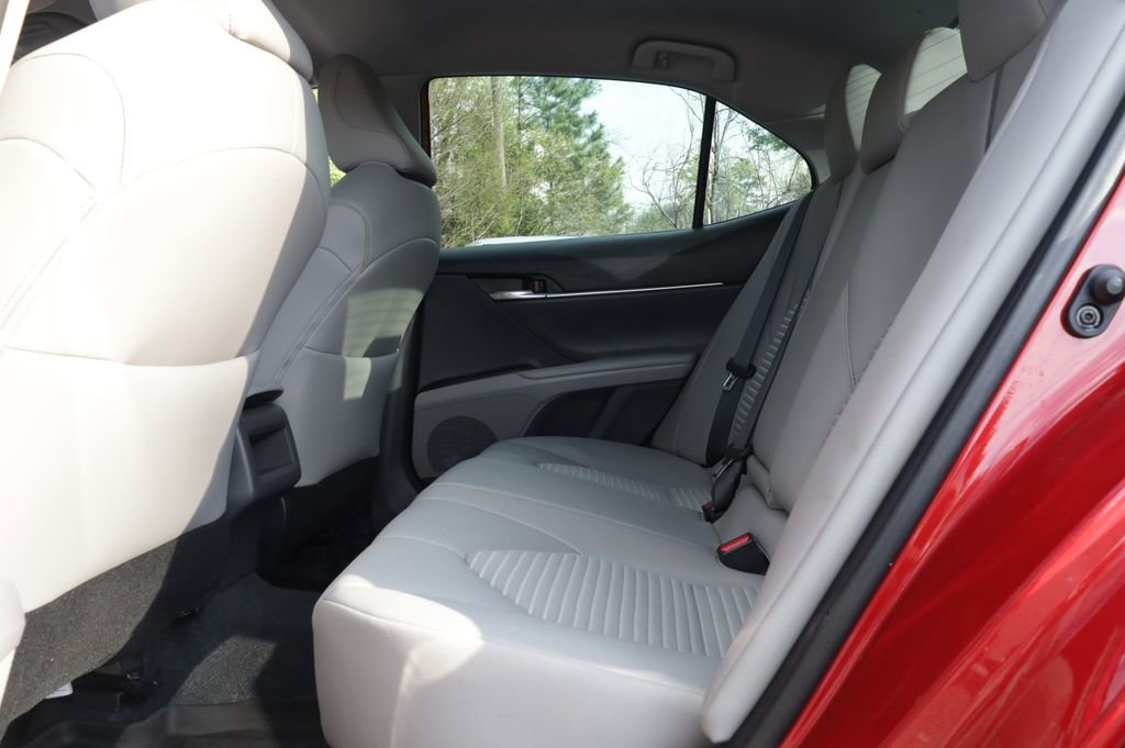 Used 2024 Toyota Camry SE w/ Convenience Package image 27
