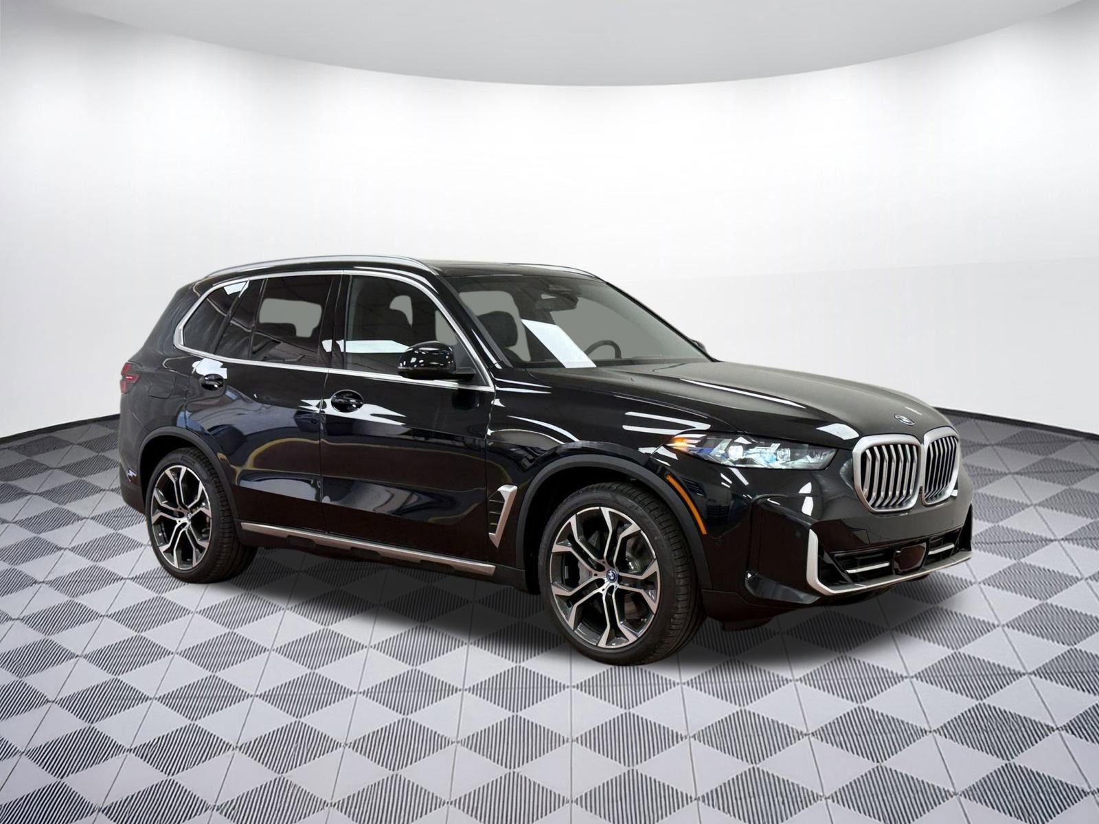 Used 2025 BMW X5 xDrive50e w/ Premium Package image 6